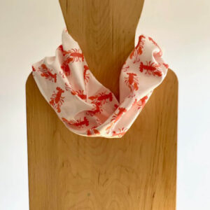 Lobster infinity scarf
